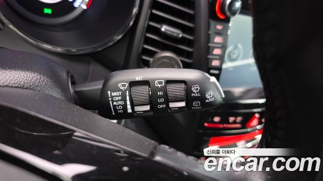 KG Mobility (SsangYong) Tivoli Air Diesel RX 2WD 2017 — фото 17