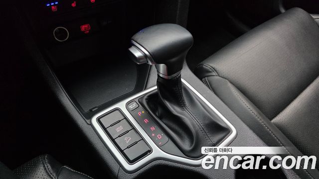 Kia Sportage The Bold Diesel 1.6 2WD Prestige 2020 — фото 9