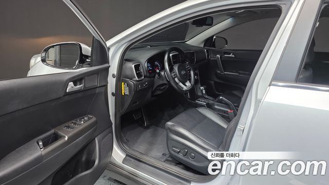 Kia Sportage The Bold Diesel 1.6 2WD Prestige 2020 — фото 10