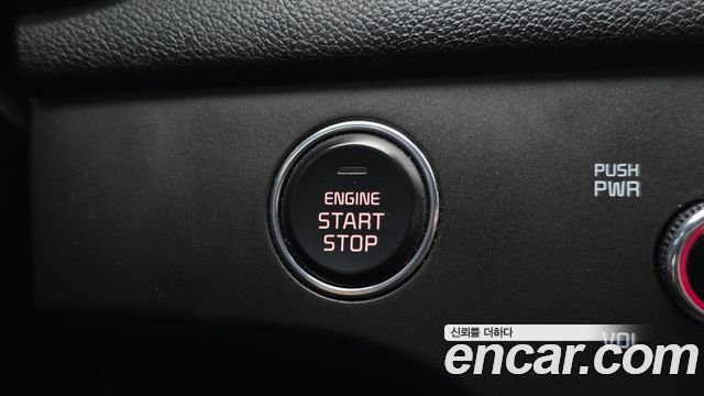 Kia Sportage The Bold Diesel 1.6 2WD Prestige 2020 — фото 17