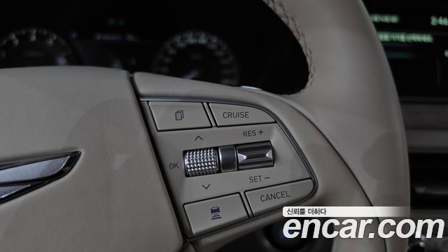 Genesis G90 5.0 AWD Prestige 2020 — фото 16