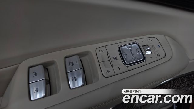 Genesis G90 5.0 AWD Prestige 2020 — фото 29