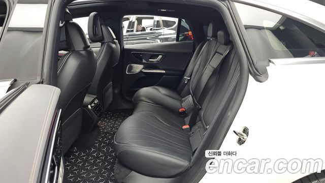 Mercedes-Benz EQE (V295) EQE350 4MATIC 2023 — фото 26