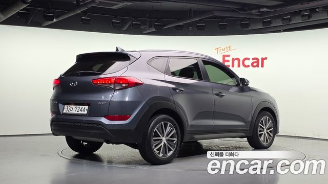 Hyundai Tucson Diesel 1.7 2WD Modern 2016 — фото 2