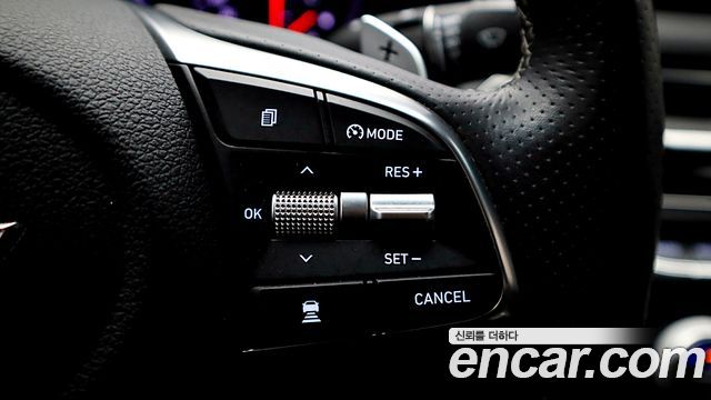 Genesis G70 2.2D Advanced 2019 — фото 16