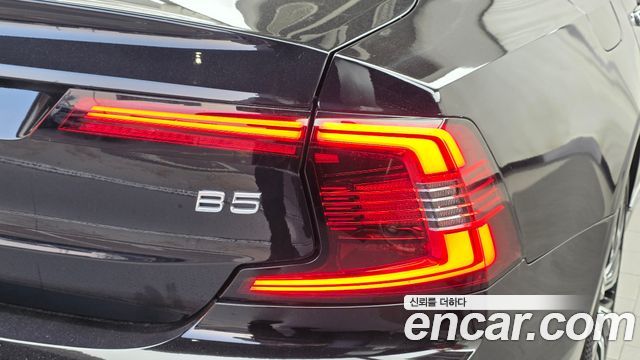 Volvo S90 B5 Inscription 2021 — фото 23