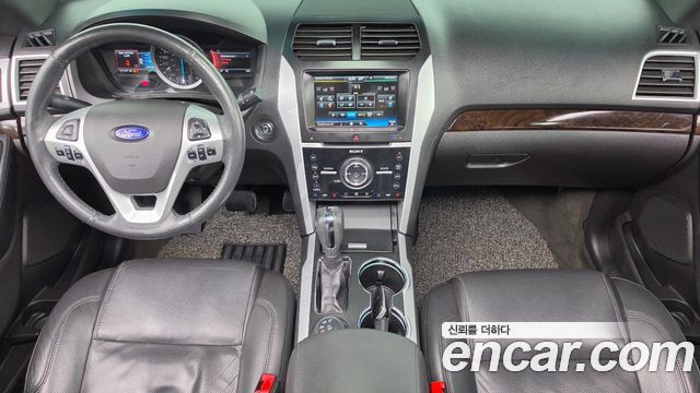 Ford Explorer 3.5 Limited 4WD 5th 2015 — фото 7