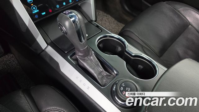 Ford Explorer 3.5 Limited 4WD 5th 2015 — фото 9