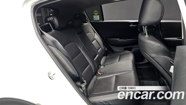 Kia Sportage (IV) Diesel 1.7 2wd Noblesse 2016 — фото 12