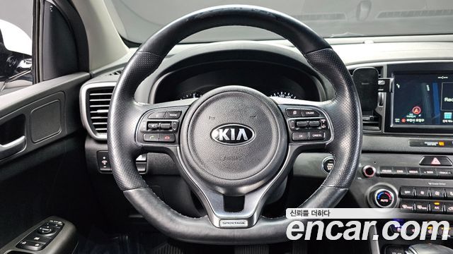 Kia Sportage (IV) Diesel 1.7 2wd Noblesse 2016 — фото 13
