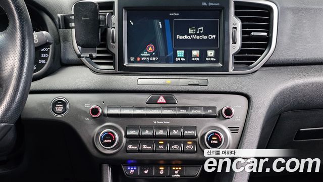 Kia Sportage (IV) Diesel 1.7 2wd Noblesse 2016 — фото 14