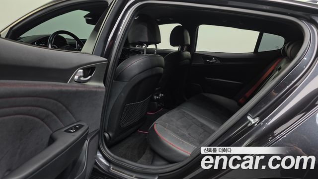 Kia Stinger Meister 3.3 GT ACRO EDITION 2022 — фото 16