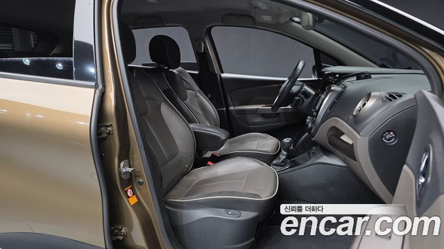 Renault Korea QM3 RE Signature 2016 — фото 11