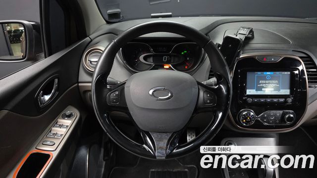 Renault Korea QM3 RE Signature 2016 — фото 13