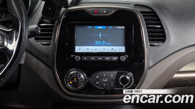 Renault Korea QM3 RE Signature 2016 — фото 14