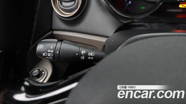 Renault Korea QM3 RE Signature 2016 — фото 16