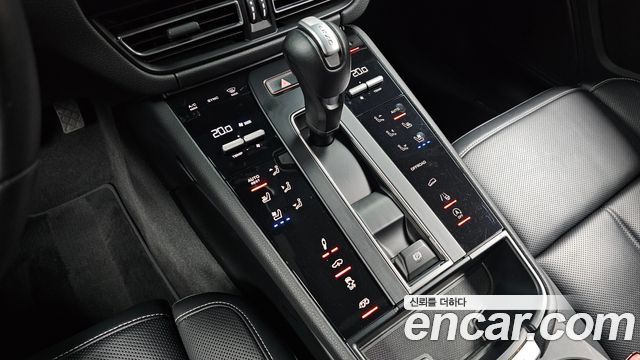 Porsche Macan 2.9 GTS 95B 2023 — фото 9