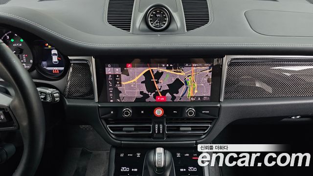 Porsche Macan 2.9 GTS 95B 2023 — фото 12