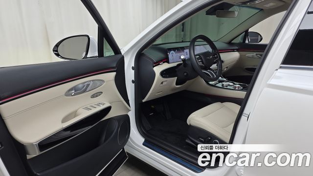 Genesis GV70 2.5T Gasoline AWD 2025 — фото 10