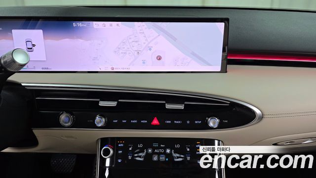 Genesis GV70 2.5T Gasoline AWD 2025 — фото 13