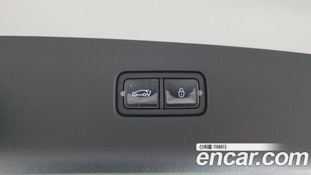 Genesis GV70 2.5T Gasoline AWD 2025 — фото 17