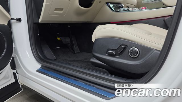 Genesis GV70 2.5T Gasoline AWD 2025 — фото 31