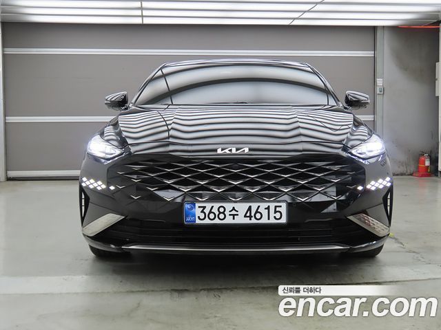 Kia K8 2.5 Gasoline 2WD Signature 2022 — фото 2