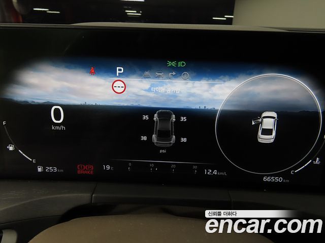 Kia K8 2.5 Gasoline 2WD Signature 2022 — фото 9