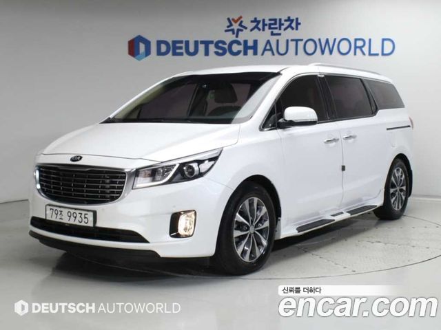 Kia Carnival 11-seater Noblesse