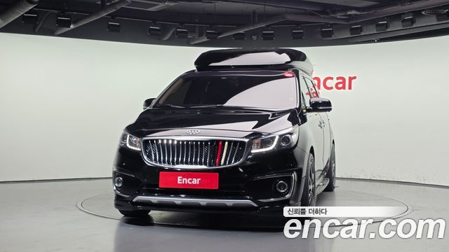 Kia Carnival 7-seater Hi-limousine VIP 2016 — фото 3