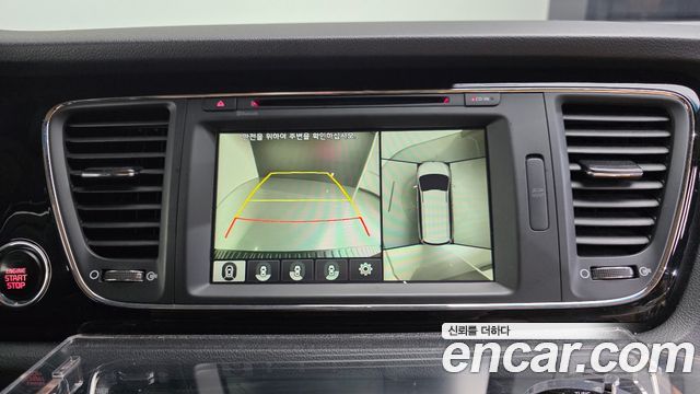 Kia Carnival 7-seater Hi-limousine VIP 2016 — фото 15