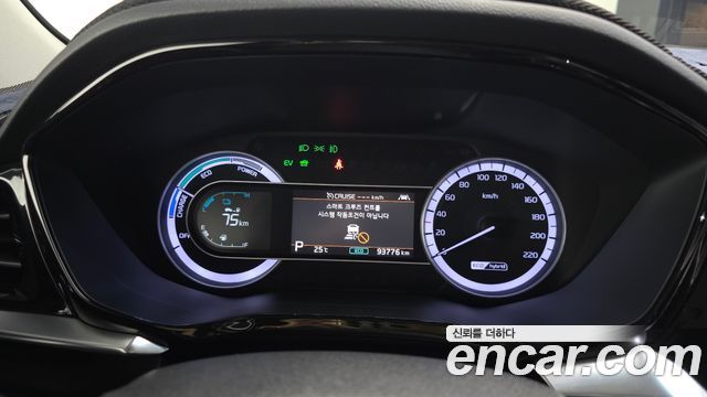Kia Niro 1.6 HEV Prestige 2021 — фото 8