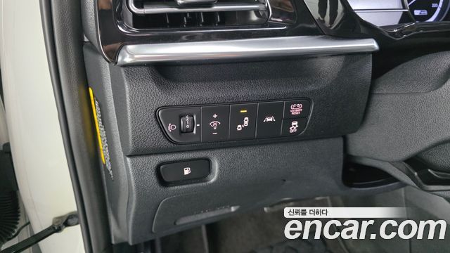 Kia Niro 1.6 HEV Prestige 2021 — фото 16