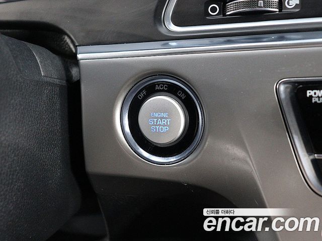 Hyundai Sonata (LF) LPI Premium 2017 — фото 23