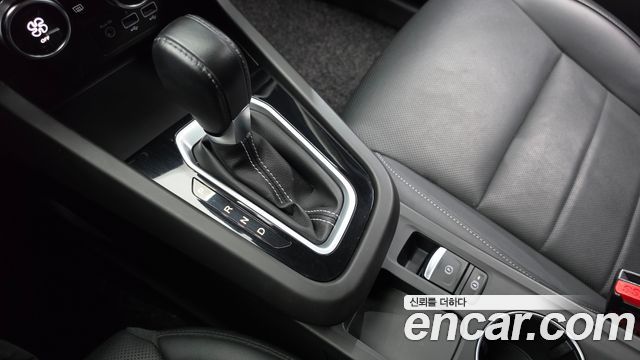 Renault Korea XM3 1.3 TCe RE Signature 2022 — фото 9