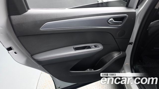 Renault Korea XM3 1.3 TCe RE Signature 2022 — фото 25