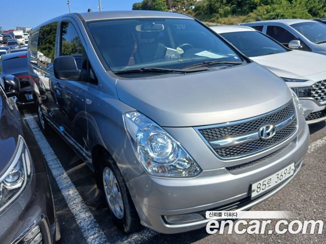 Hyundai Grand Starex 5-Seater VAN CVX Luxury 2014 — фото 2