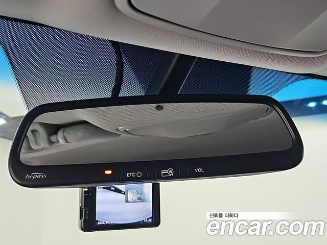 Hyundai Santa Fe (DM) Diesel(e-VGT) 2.0 2WD Premium 2014 — фото 15