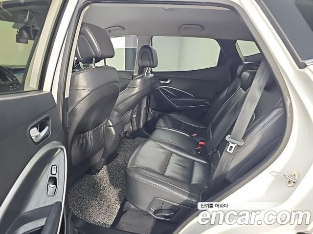 Hyundai Santa Fe (DM) Diesel(e-VGT) 2.0 2WD Premium 2014 — фото 16