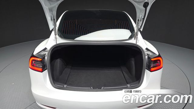Tesla Model 3 Standard Range Plue RWD 2020 — фото 20