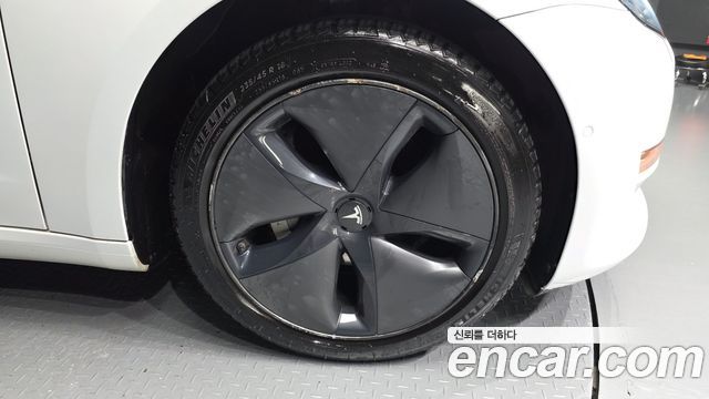 Tesla Model 3 Standard Range Plue RWD 2020 — фото 21
