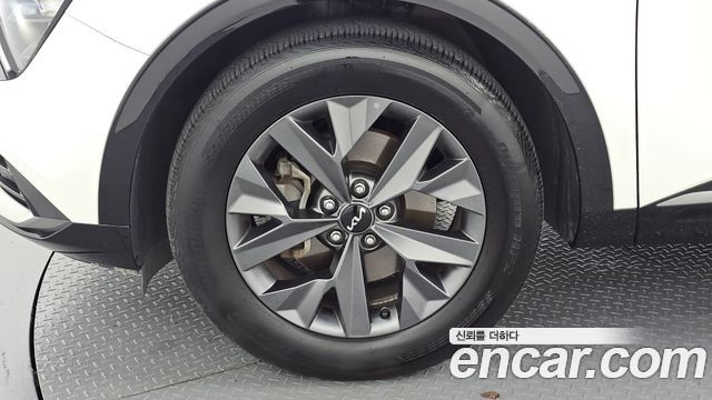 Kia Sportage (V) Gasoline 1.6 Turbo 2WD Nobleless 2022 — фото 5