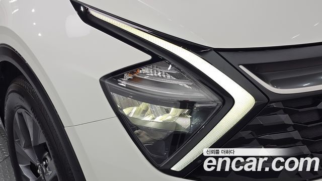 Kia Sportage (V) Gasoline 1.6 Turbo 2WD Nobleless 2022 — фото 22