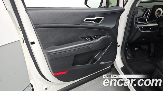 Kia Sportage (V) Gasoline 1.6 Turbo 2WD Nobleless 2022 — фото 24