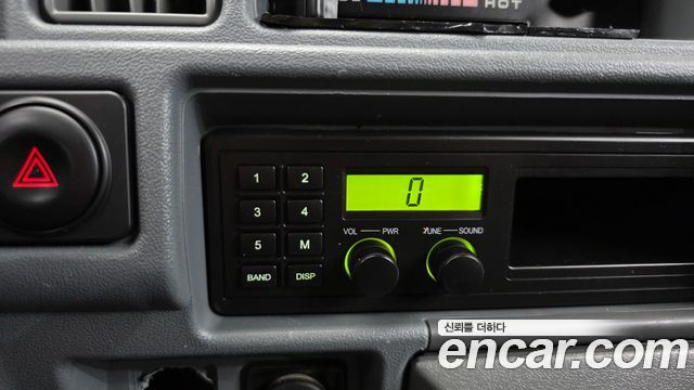 Chevrolet Damas 2-Seater Panel-Van DLX 2018 — фото 18