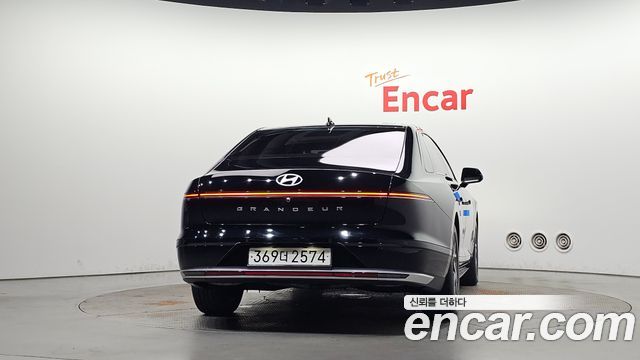 Hyundai Grandeur Hybrid (GN7) Premium 2023 — фото 4