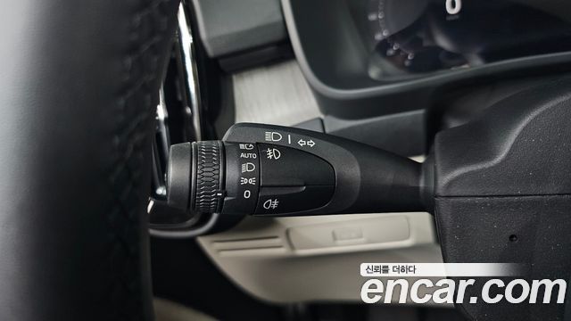 Volvo XC40 B4 Ultra Bright 2025 — фото 30