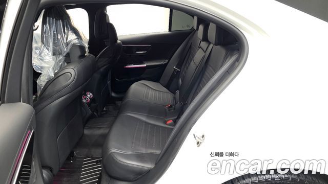 Mercedes-Benz C-Class (W206) C200 AMG Line 2024 — фото 11