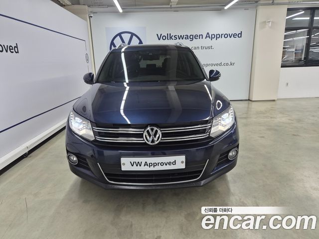 Volkswagen Tiguan 2.0 TDI  Premium 5N 2016 — фото 3