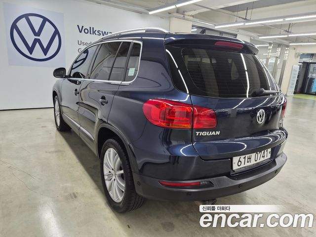 Volkswagen Tiguan 2.0 TDI  Premium 5N 2016 — фото 22